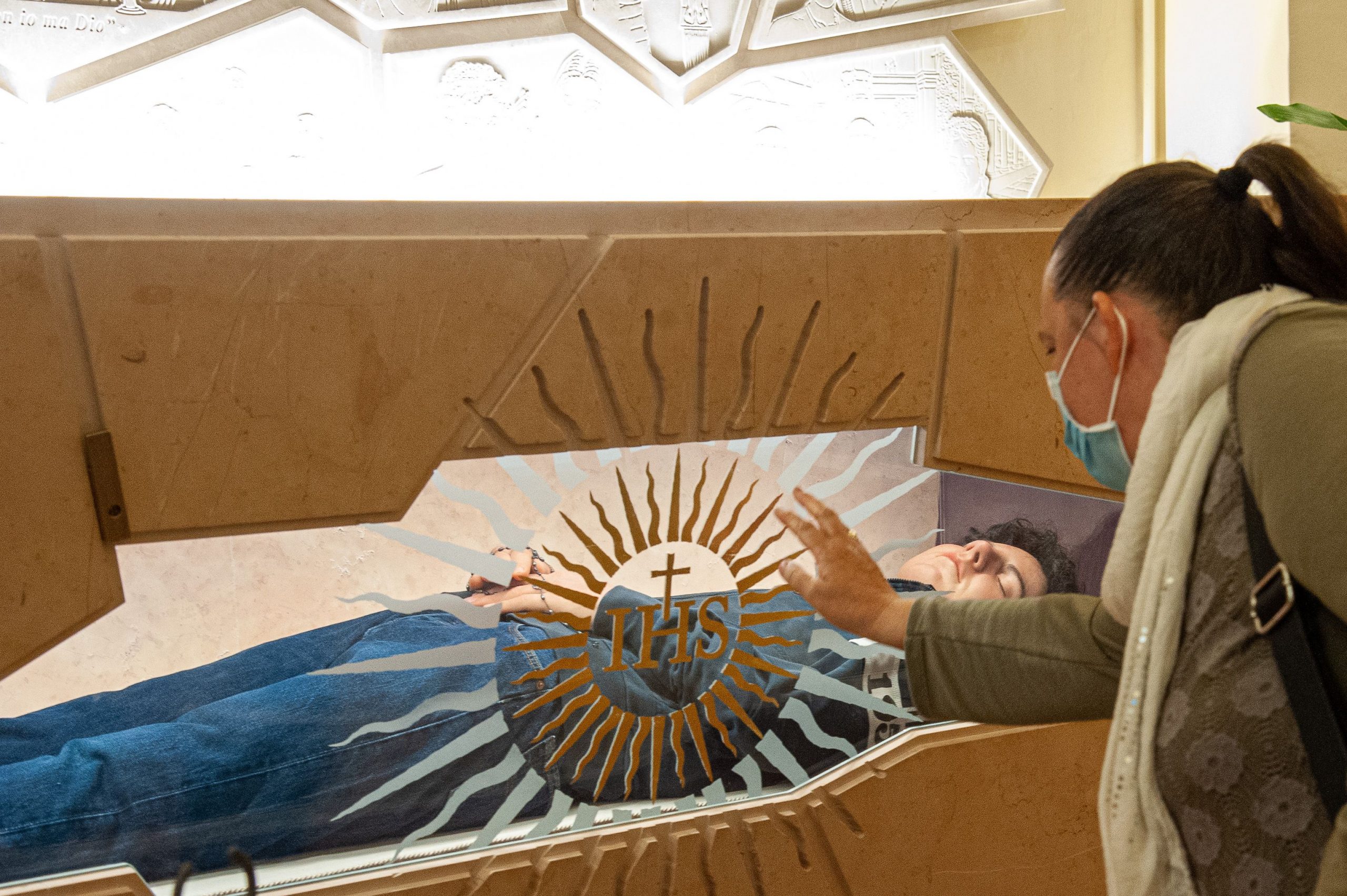 Carlo Acutis, el "santo patrono de Internet", es beatificado en Roma