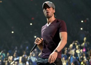 Billboard reconocerá a Enrique Iglesias como el “Artista Latino de Todos los Tiempos”