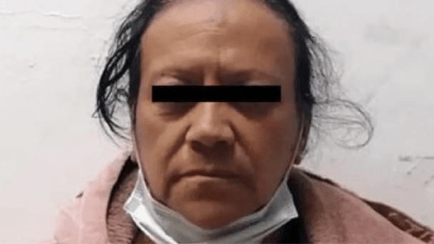 Asesina a la novia de su hijo y la entierra en su casa