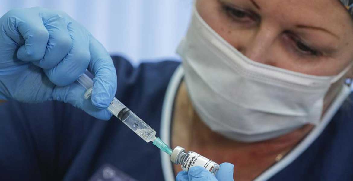 Rusia pide a la OMS registro urgente de la vacuna 'Sputnik V'