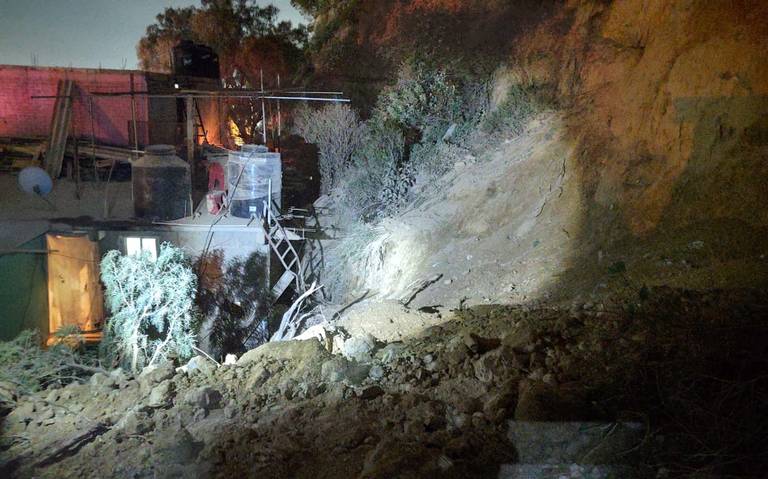Se desgaja un cerro en Ecatepec y viviendas, no se reportan víctimas #VIDEO