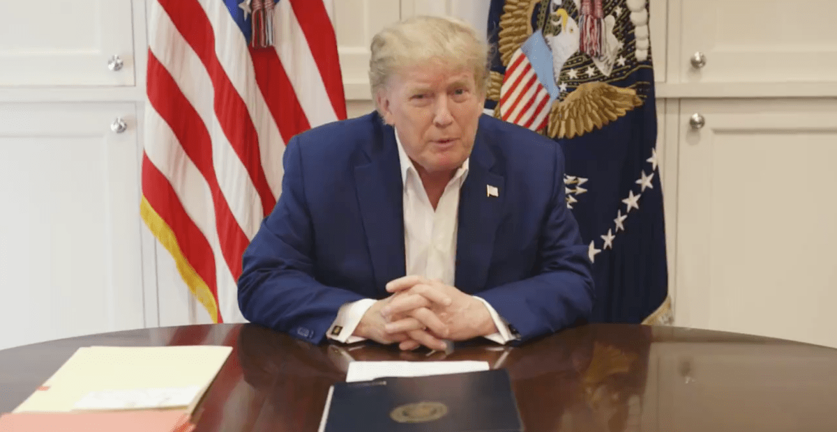 Trump pide a estadounidenses “no tener miedo al Covid-19”, saldrá hoy del hospital