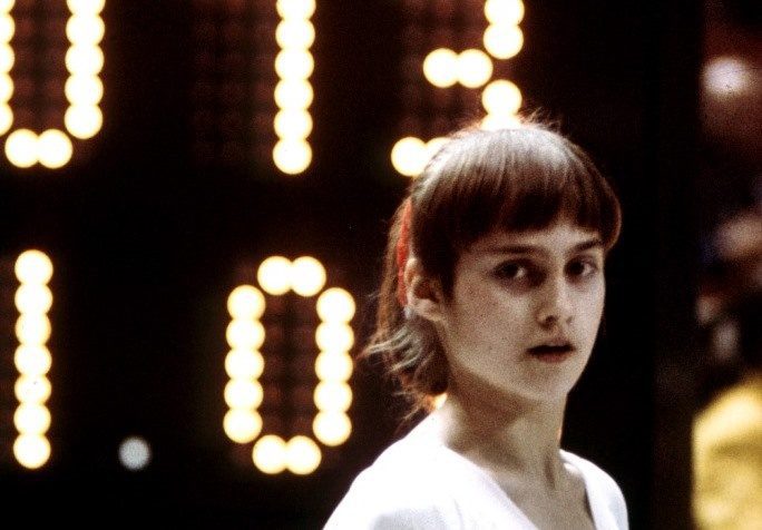Nadia Comaneci se convirtió en icono luego de maravillar al mundo en Montreal