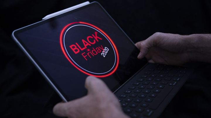 EEUU vive un “Black Friday” más online que presencial, por la pandemia