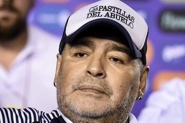 Diego Armando Maradona será operado por un coágulo en la cabeza