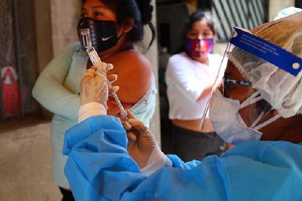 Perú activa alerta epidemiológica por difteria; tras muerte de infectados
