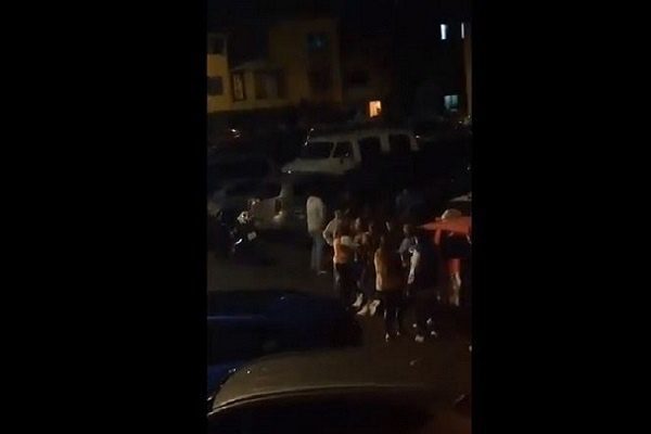 Vecinos alertan venta de alcohol ilegal en Coyoacán #VIDEO