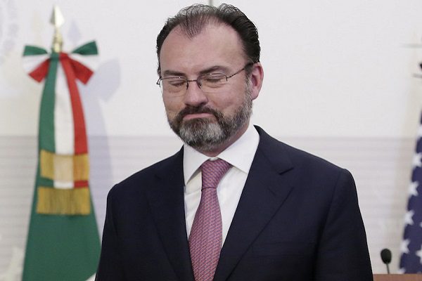 Retiran petición de orden de aprehensión contra Videgaray. Alistan nueva