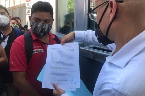 Padres oaxaqueños de niños con cáncer piden ayuda a Biden