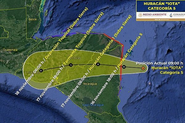 El huracán "Iota" se fortalece a categoría 5
