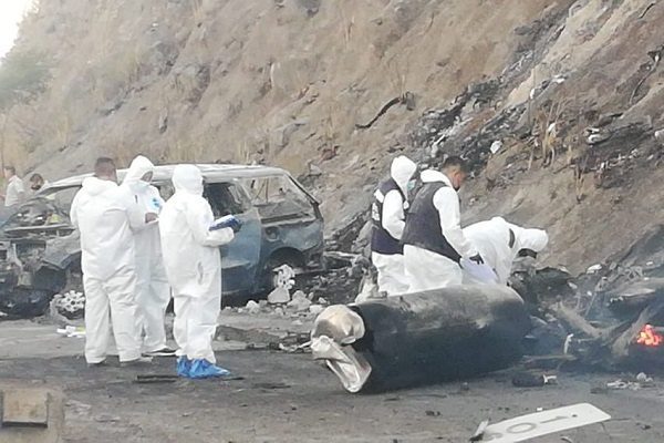 Solo una sobreviviente tras explosión de pipa en autopista Tepic-Guadalajara