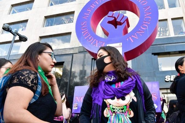 Feministas convocan a marcha y paro total en CDMX el 25 de noviembre
