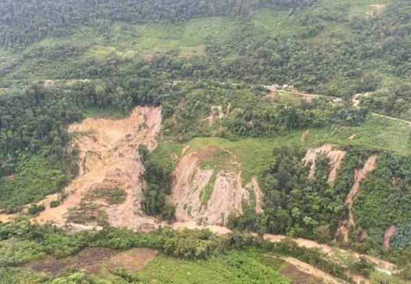 Deslave de cerro en Chiapas provoca evacuación de toda una comunidad