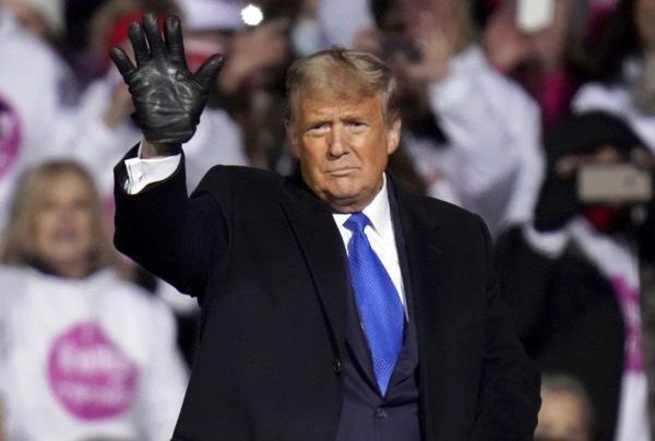 Trump adelanta que ganará las elecciones al arranque de la jornada electoral