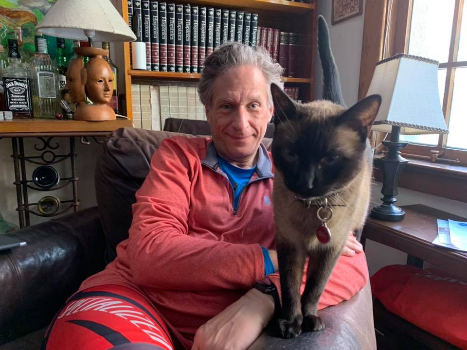 Fallece el escritor Sandro Cohen por Covid-19