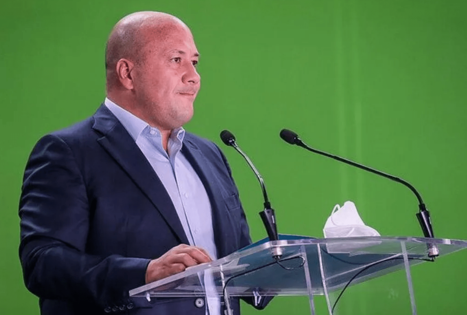 "Ridículos" los liberales que llaman a la FIL conservadora: Enrique Alfaro