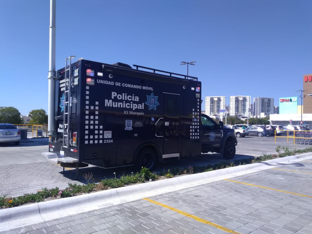 Dos policías de Querétaro son dados de baja por violar a una compañera