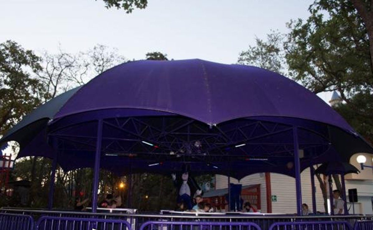 Six Flags niega fallecimiento de joven que "salió volando" de "El Pingüino"