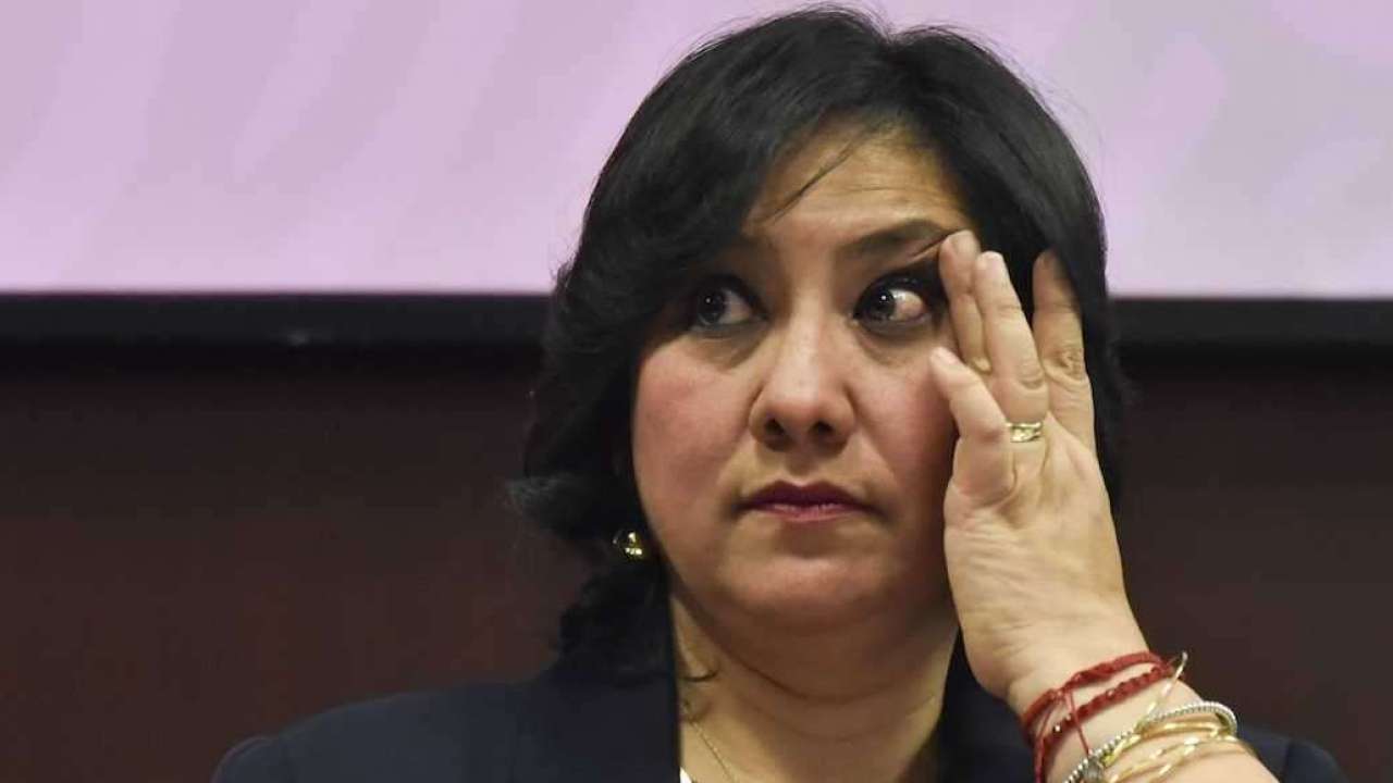 Irma Eréndira Sandoval afirma que crisis por COVID-19, "vino como anillo al dedo a la 4T"