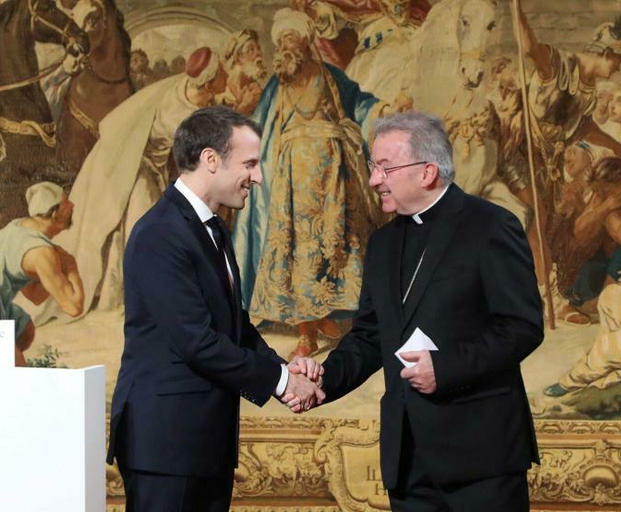 Luigi Ventura, exnuncio papal enfrenta juicio en Francia por acoso sexual contra cuatro hombres