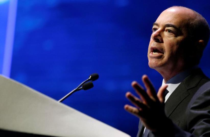 Alejandro Mayorkas, el latino elegido por Joe Biden como Secretario de Seguridad