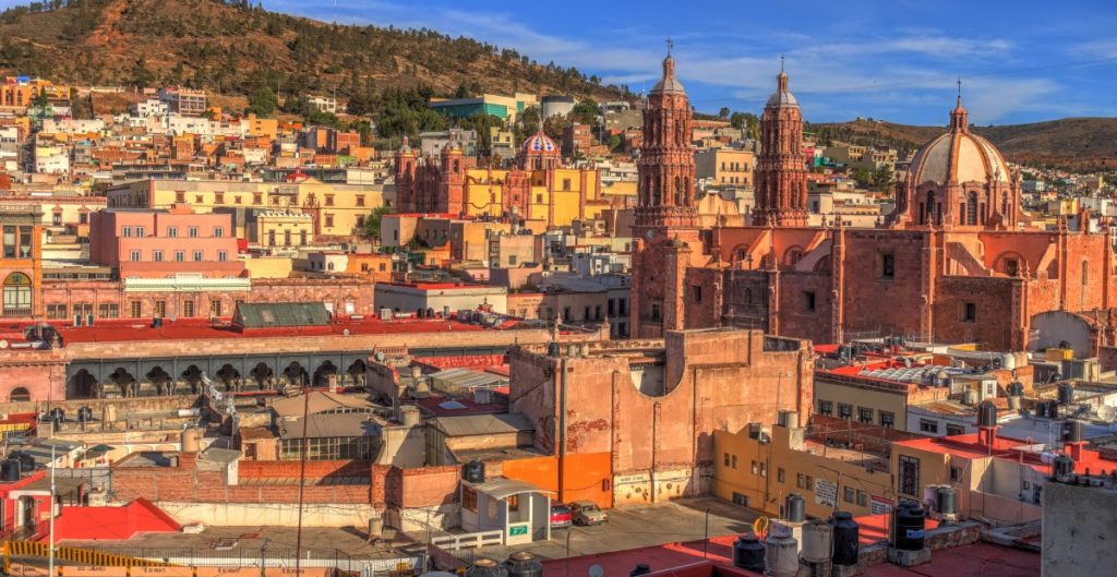 Zacatecas regresa a semáforo rojo por repunte de Covid-19