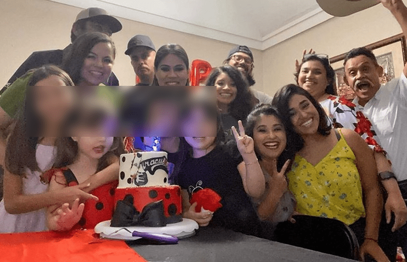 Familia hispana en Texas organiza "discreta" fiesta de cumpleaños y todos se contagian de COVID-19