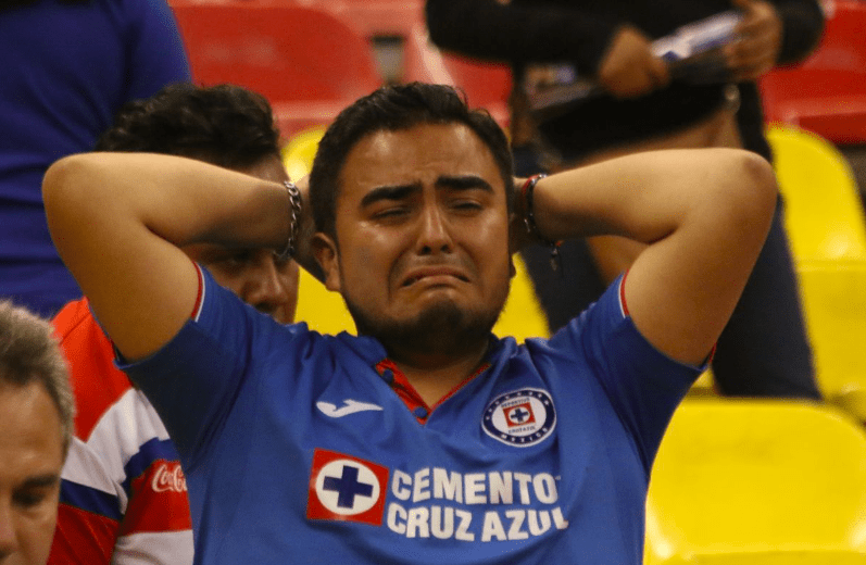 No olviden usar el cubrebocas porfa, no la vayan a cruzazulear #ElOpinador