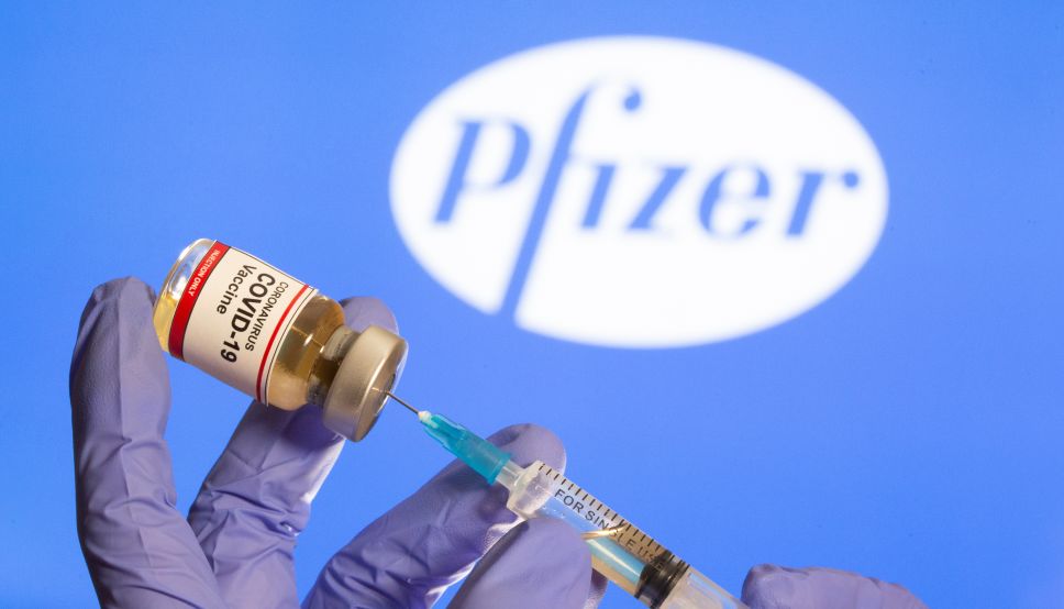 Pfizer y BioNTech reportan una eficacia del 90% en su vacuna contra Covid