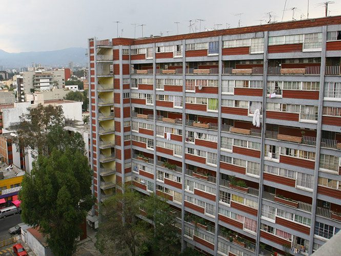 Presentan iniciativa de ley para reforzar la seguridad en unidades habitacionales