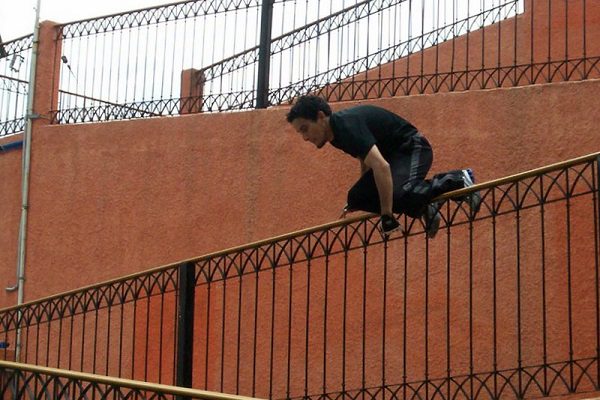 Advierten de banda de parkours que aprovecha sus habilidades para robar casas en la CDMX