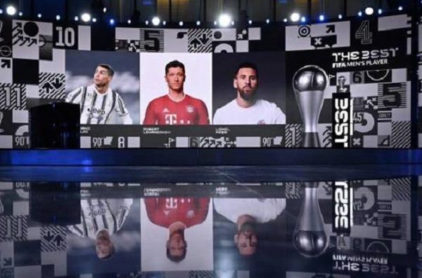 ¡Bye, bye Messi! Robert Lewandowski es el mejor jugador del 2020