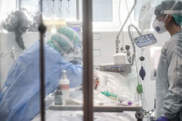 España registra primera reinfección de Covid-19 con una cepa distinta