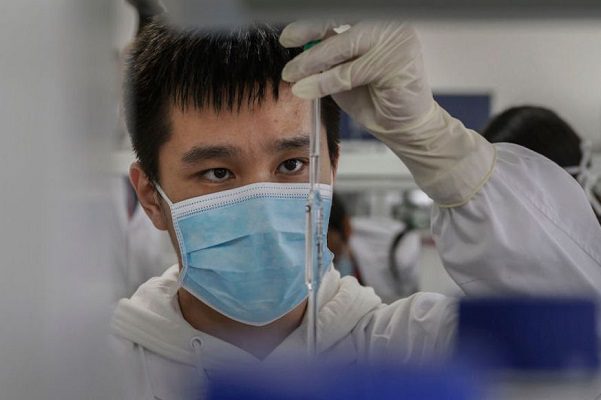 Tras fuga de bacteria, China reporta 10 mil casos de brucelosis