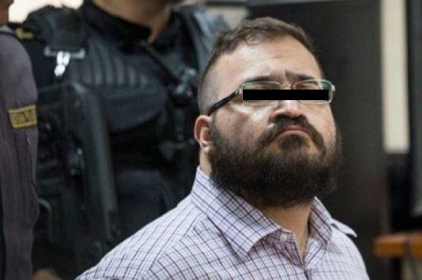 Javier Duarte se queda sin abogado por falta de dinero