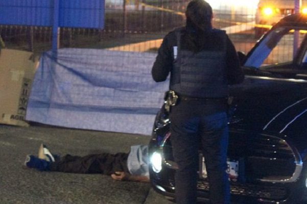 Captan momento en que abuelito sufre infarto en plaza de Puebla #VIDEO