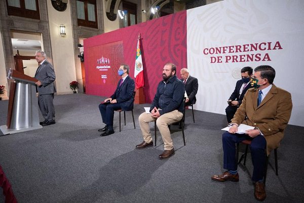 Habrá una oficina para proteger a “héroes-paisanos” este diciembre: AMLO