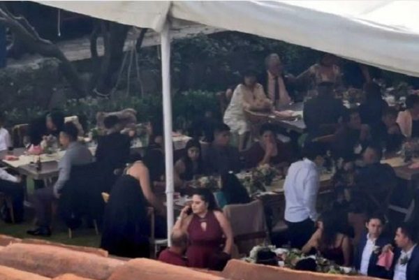En plena pandemia, realizan boda con 300 invitados en Naucalpan