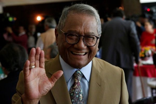 Reportan mejoría de Armando Manzanero. Esperan extubarlo estos días