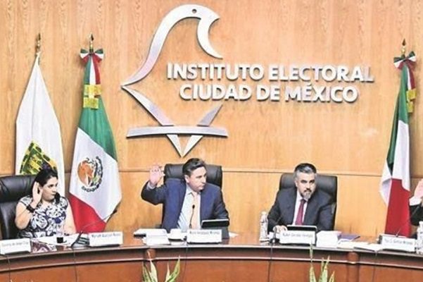 Dictan medidas cautelares contra funcionarios por uso de imágenes de menores
