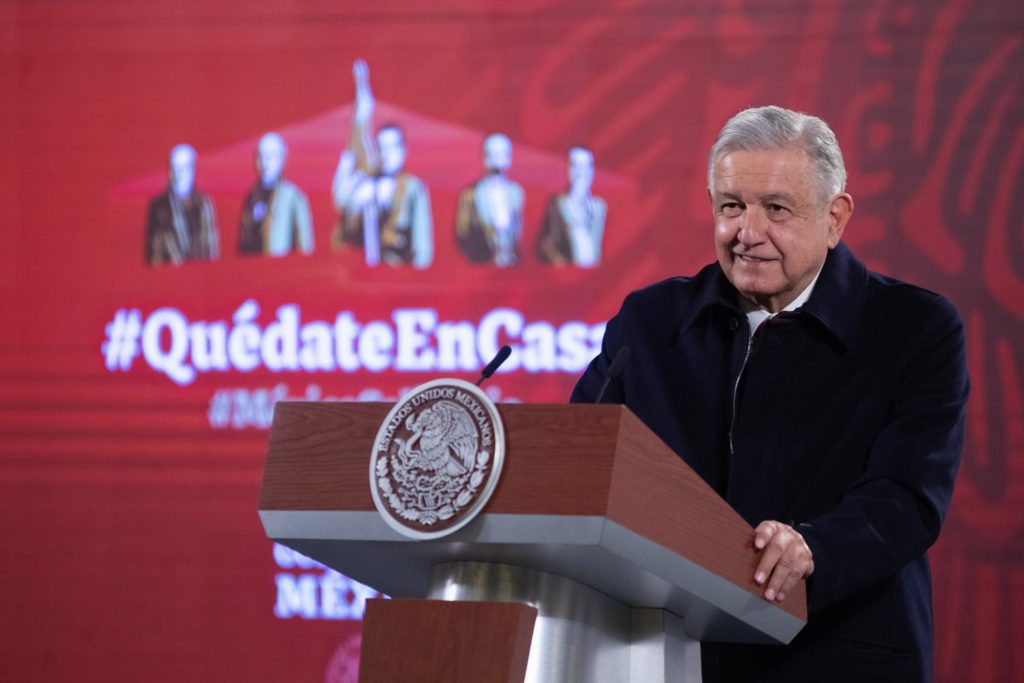 México se encamina a la autosuficiencia energética, asevera López Obrador