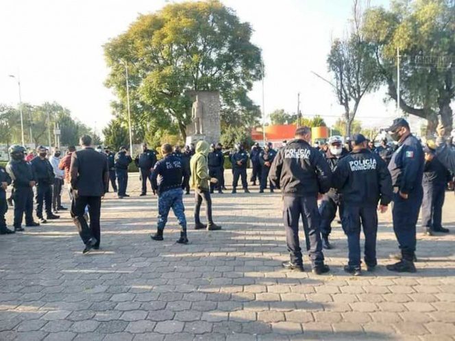 Por excesiva carga de trabajo, protestan los policías de Tula