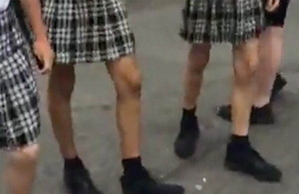 Investigan suicidio de alumna transgénero tras ser expulsada de su escuela