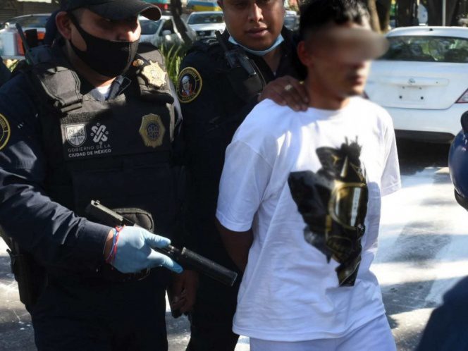 Cinco detenidos tras riña afuera de un centro de salud en la Benito Juárez