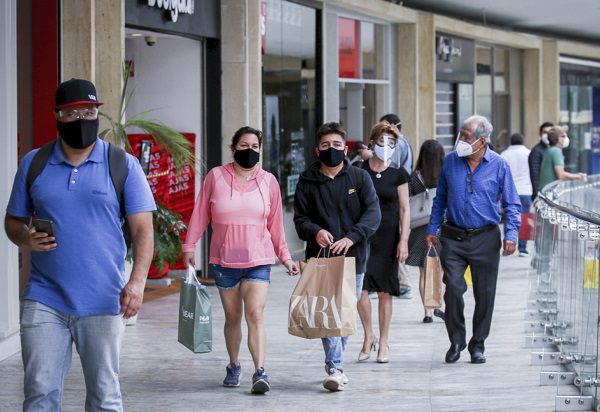 Suspenden a seis tiendas de autoservicio en Los Reyes La Paz por incumplir medidas sanitarias