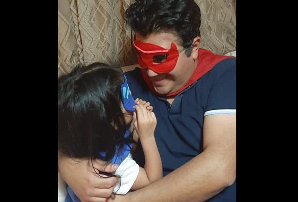 En Puebla, casera corre de su domicilio a camillero infectado de Covid-19