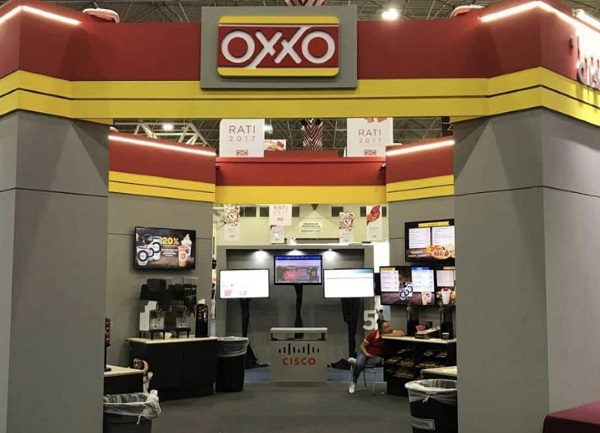 Inauguran en Japón el primer Oxxo de "absoluta confianza", no tiene cajeros ni vigilancia