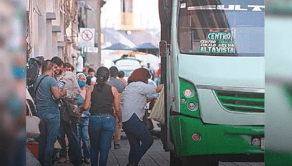 20 conductores de microbús se contagian de Covid-19 en Morelos
