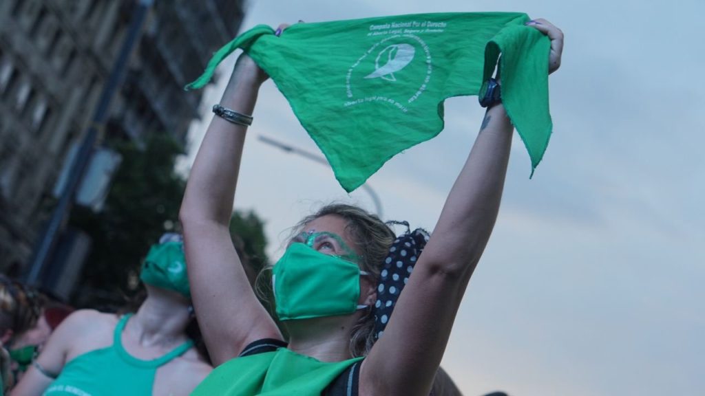 Avanza en Argentina la legalización del aborto hasta semana 14