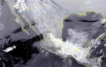 Frente 23 y masa de aire polar generan ambiente muy frío en la mayor parte de México